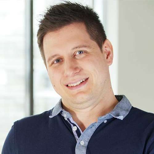 Kevin Bintzik: IT & Datenbank Foto von Kevin Bintzik: Abteilung IT & Datenbank von Aribas Printing Machinery